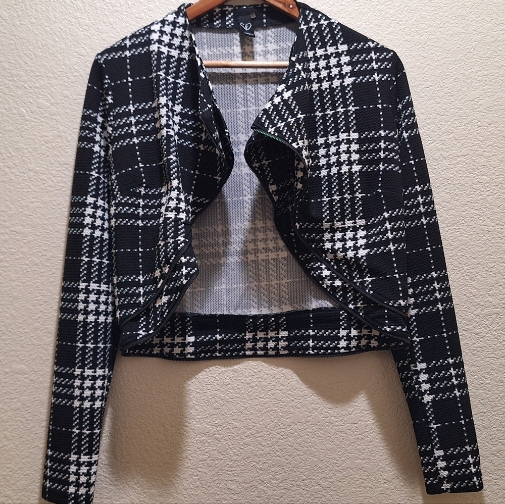 Windsor Black & White Plaid Open-Front Jacket